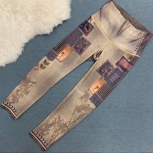 NWOT Niyama Sol “Amelia” Capris Leggings Sz S